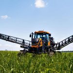 Valtra refuerza su oferta de protección de cultivos con la serie R:  un pulverizador de alta precisión, estabilidad y rendimiento para grandes extensiones